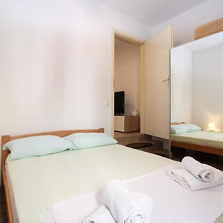 Apartment Fuer 2 Personen Ca 36 Qm In Pula, Istrien Istrische Riviera Pula